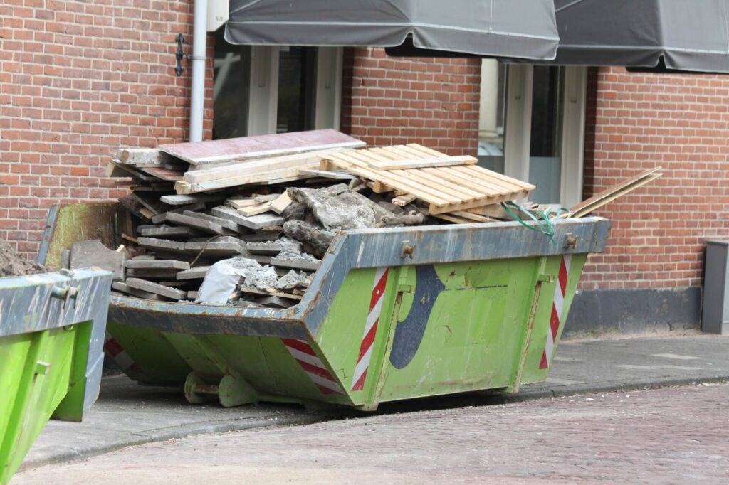 Construction Cleanup Dumpster Services-Greeley’s Premier Dumpster Rental & Roll Off Services