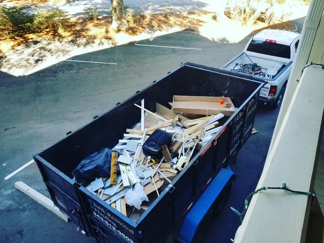 Residential Dumpster Rental Services-Greeley’s Premier Dumpster Rental & Roll Off Services